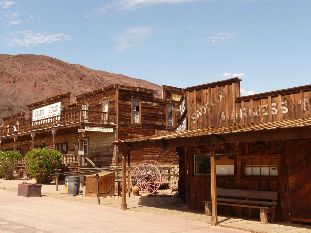 GHOST TOWNS, EXPERIENCE AMERICA’S PAST!